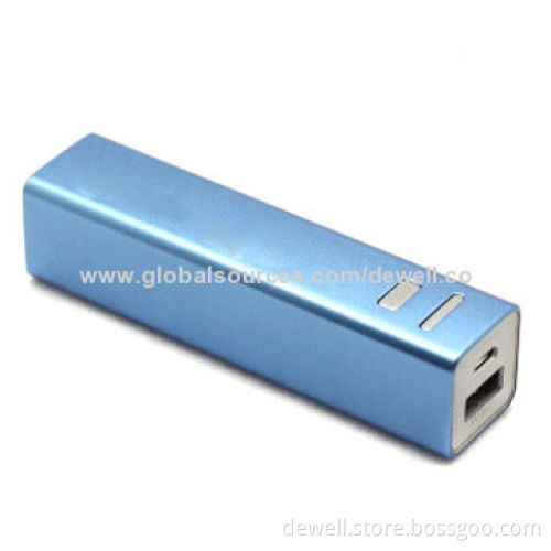 2,600mAh emergency mobile phone chargers with Samsung battery and LED flashlight